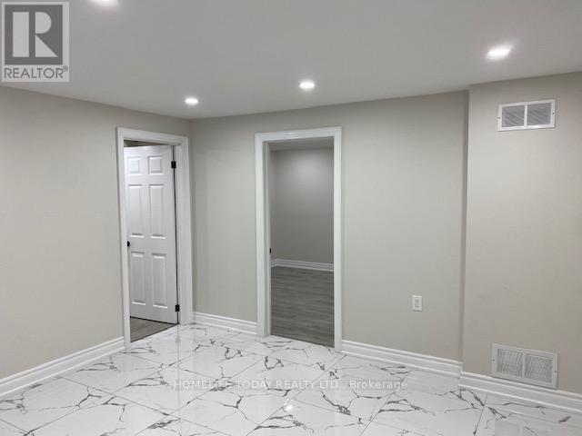 #BSMT -273 RICHARDSON ST, #Bsmt