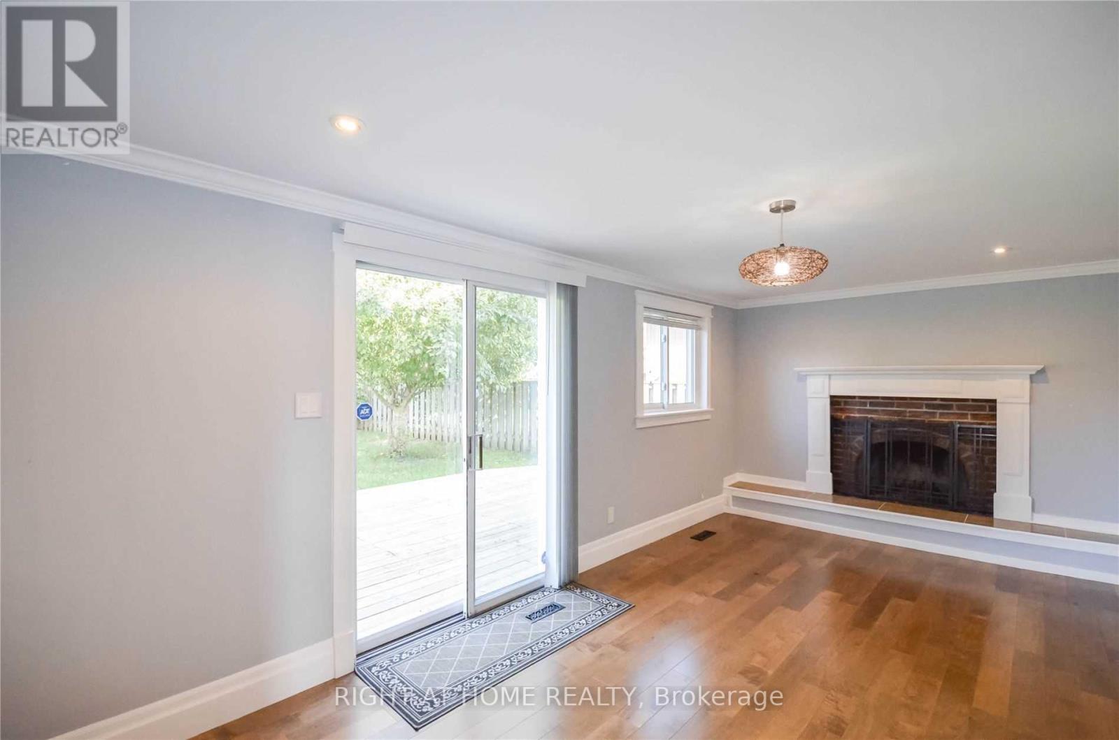 14 LAWRIE RD