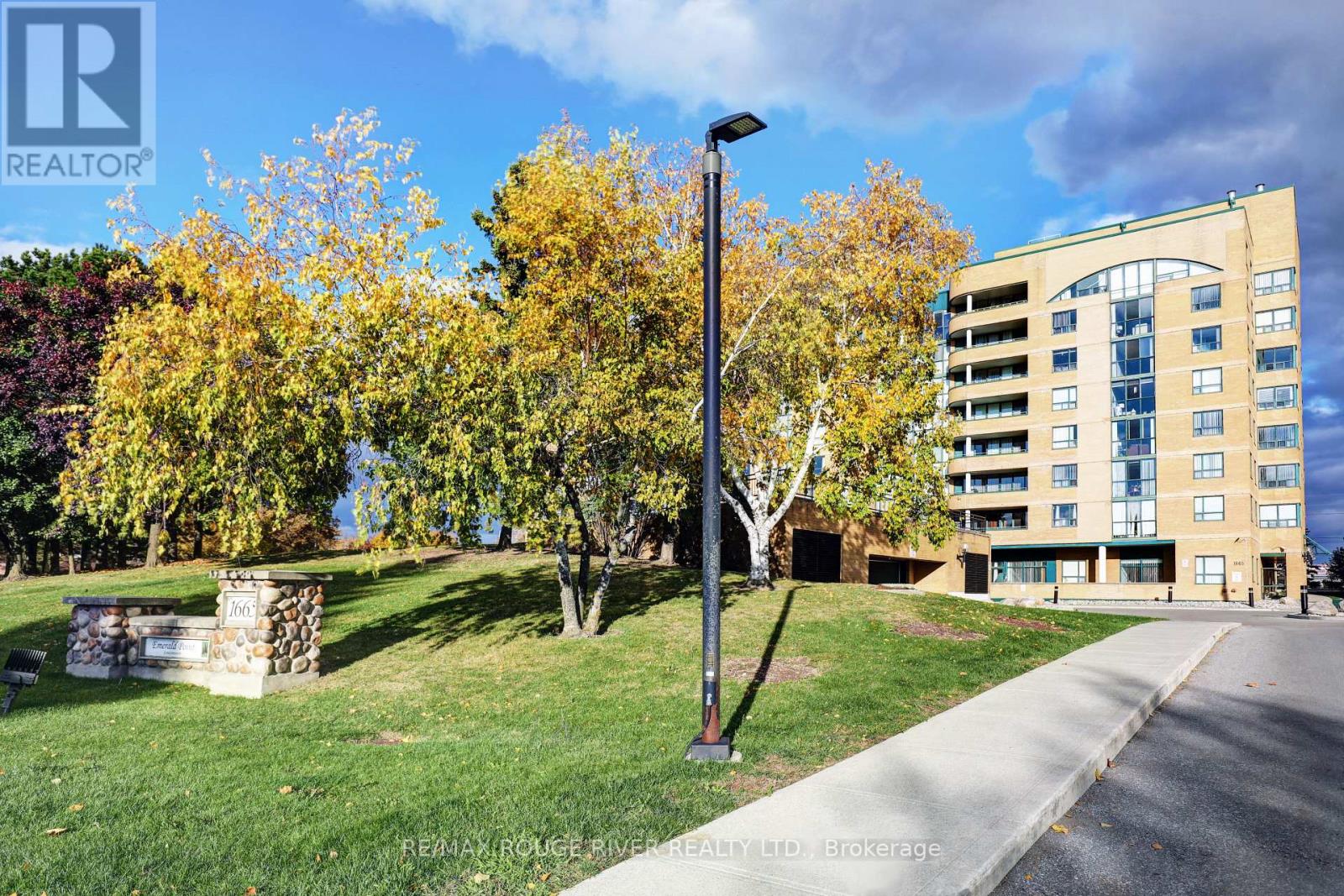 #408 -1665 PICKERING PKWY, #408