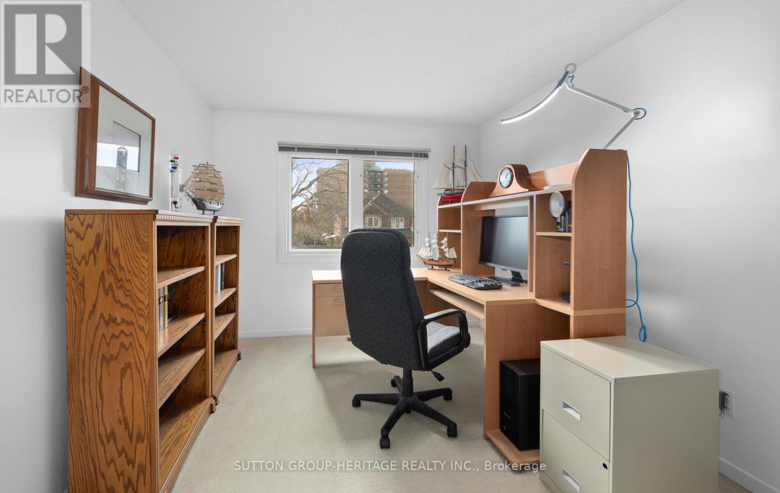 102 DUCATEL CRES