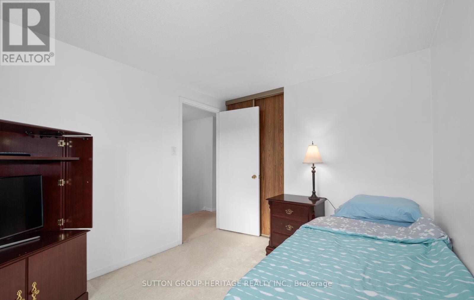 102 DUCATEL CRES