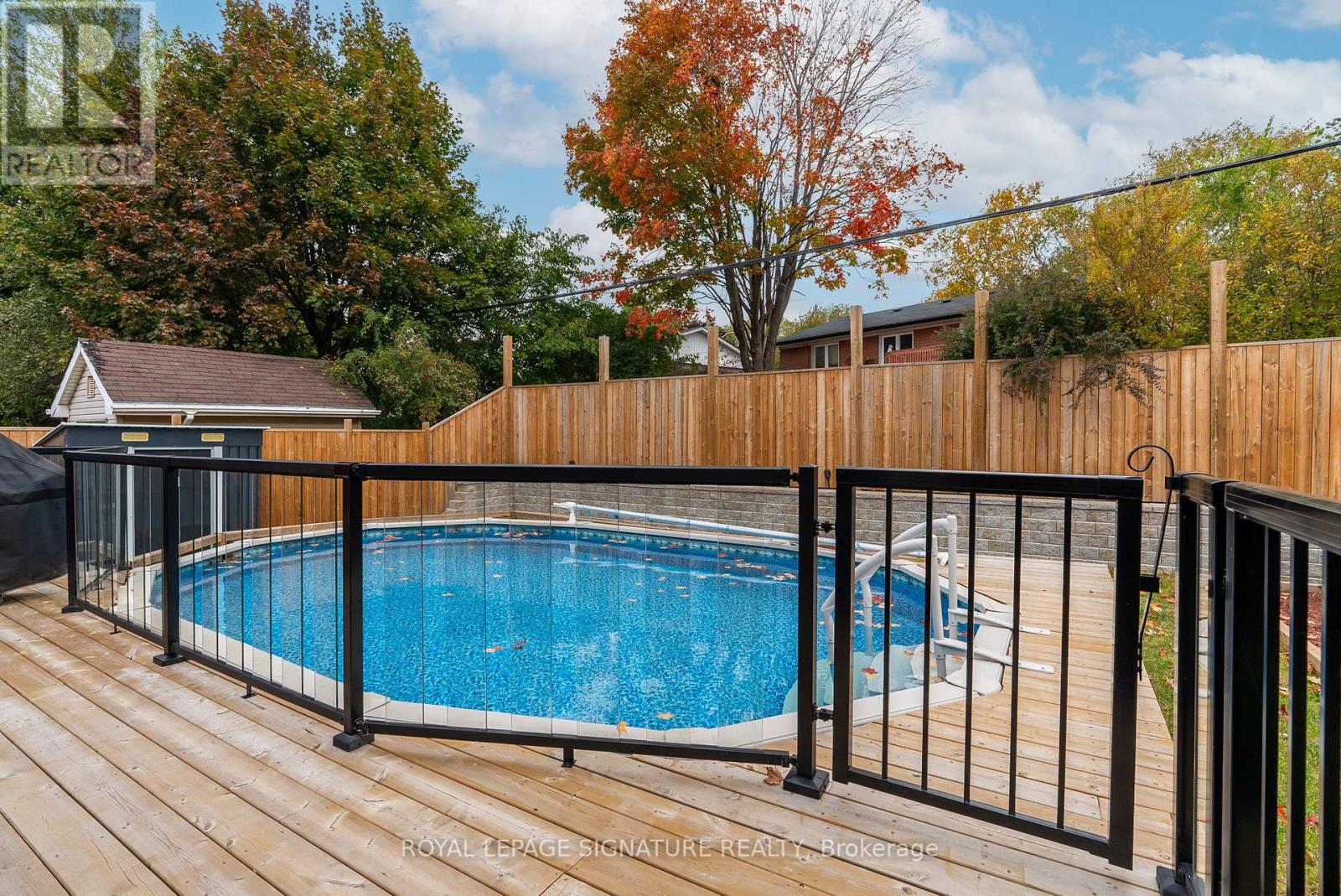 920 GREENWOOD CRES