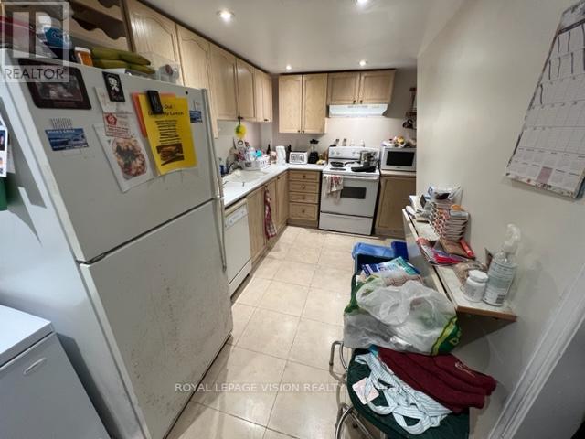703 CLARENCE DR