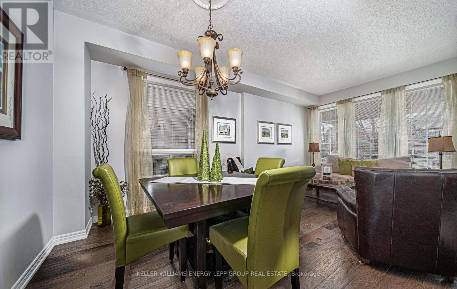 142 VIPOND RD