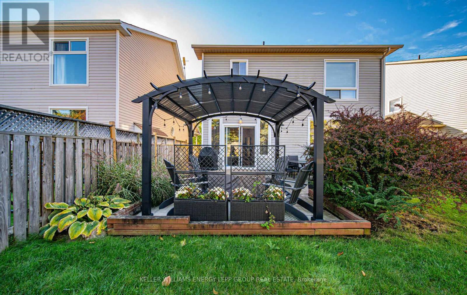 142 VIPOND RD