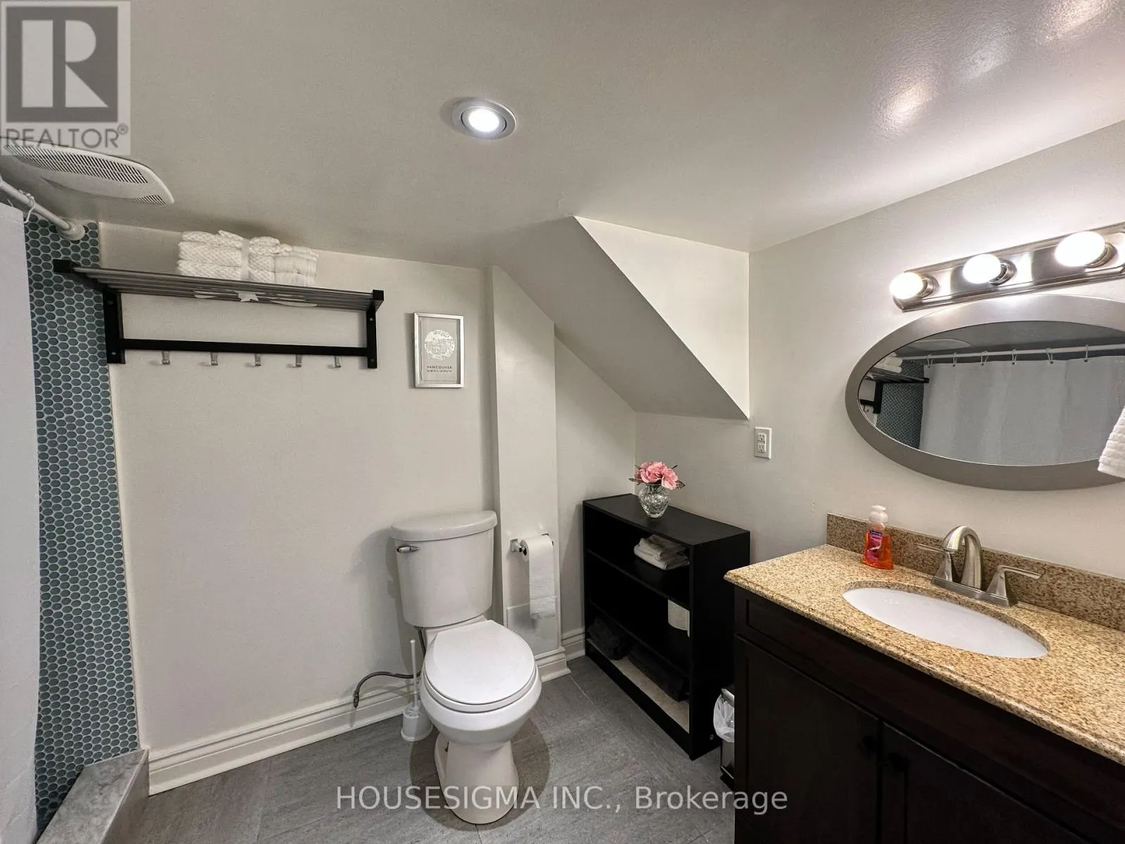 256 WOODBINE AVENUE