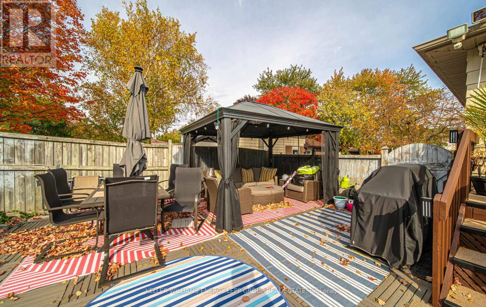 386 ROSEDALE DR