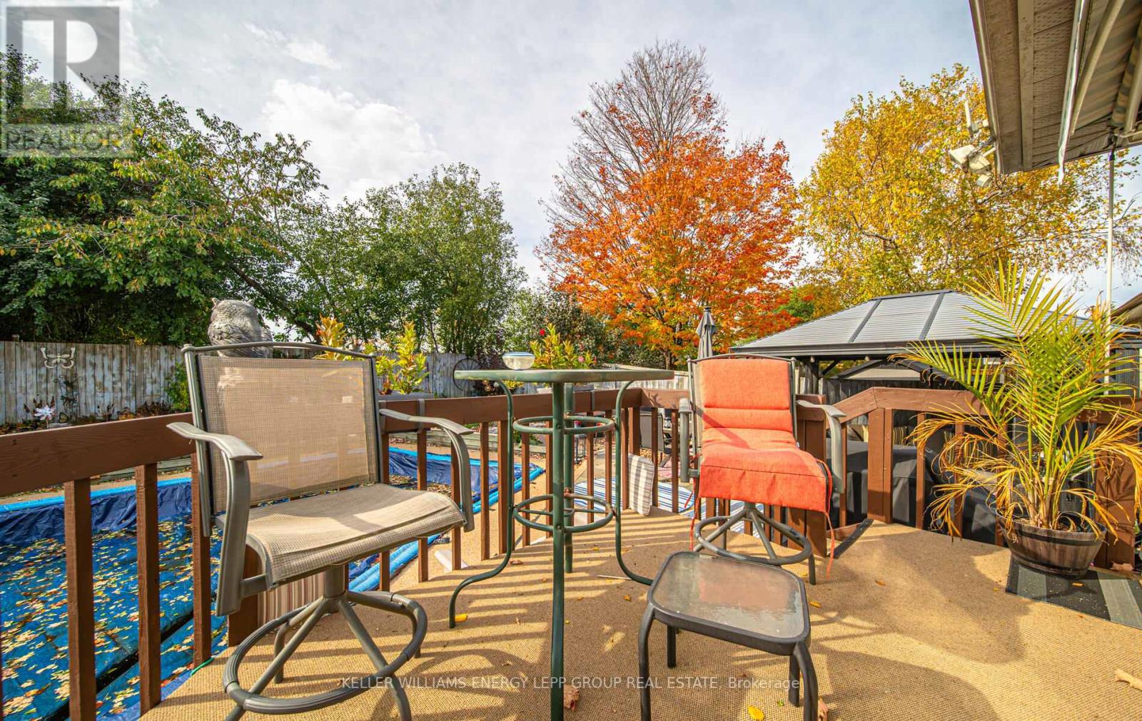 386 ROSEDALE DR