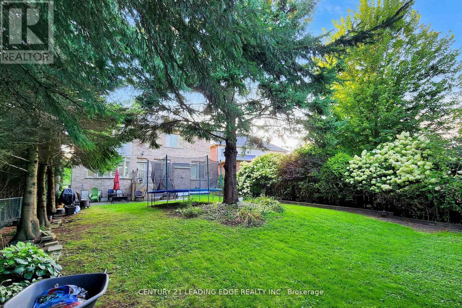 473 OAKWOOD DR