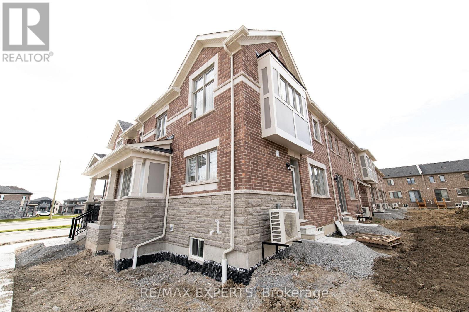 3235 CHIMNEY SWIFT CRES