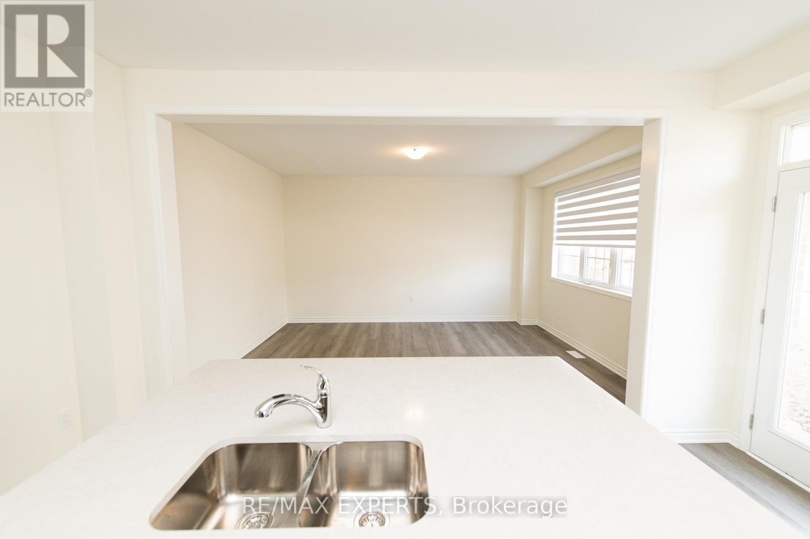 3235 CHIMNEY SWIFT CRES