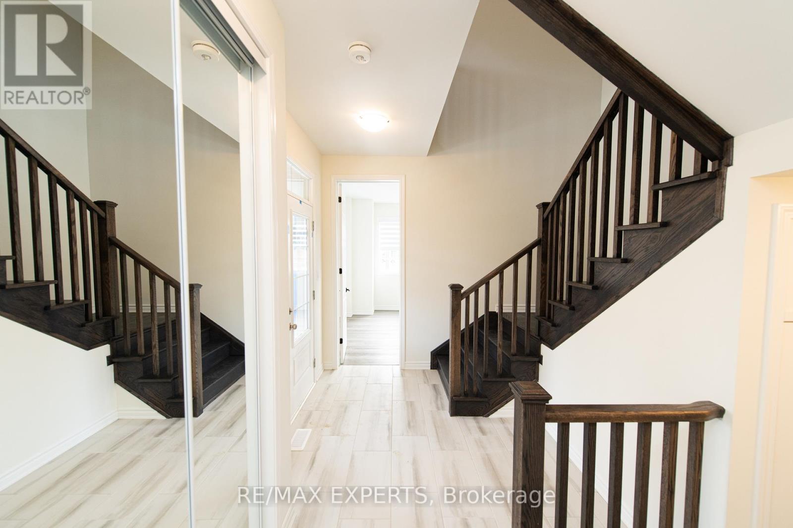 3235 CHIMNEY SWIFT CRES