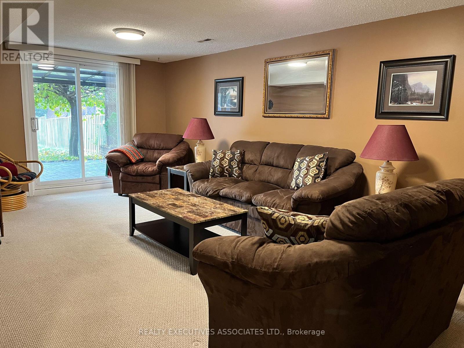 26 HIALEAH CRES