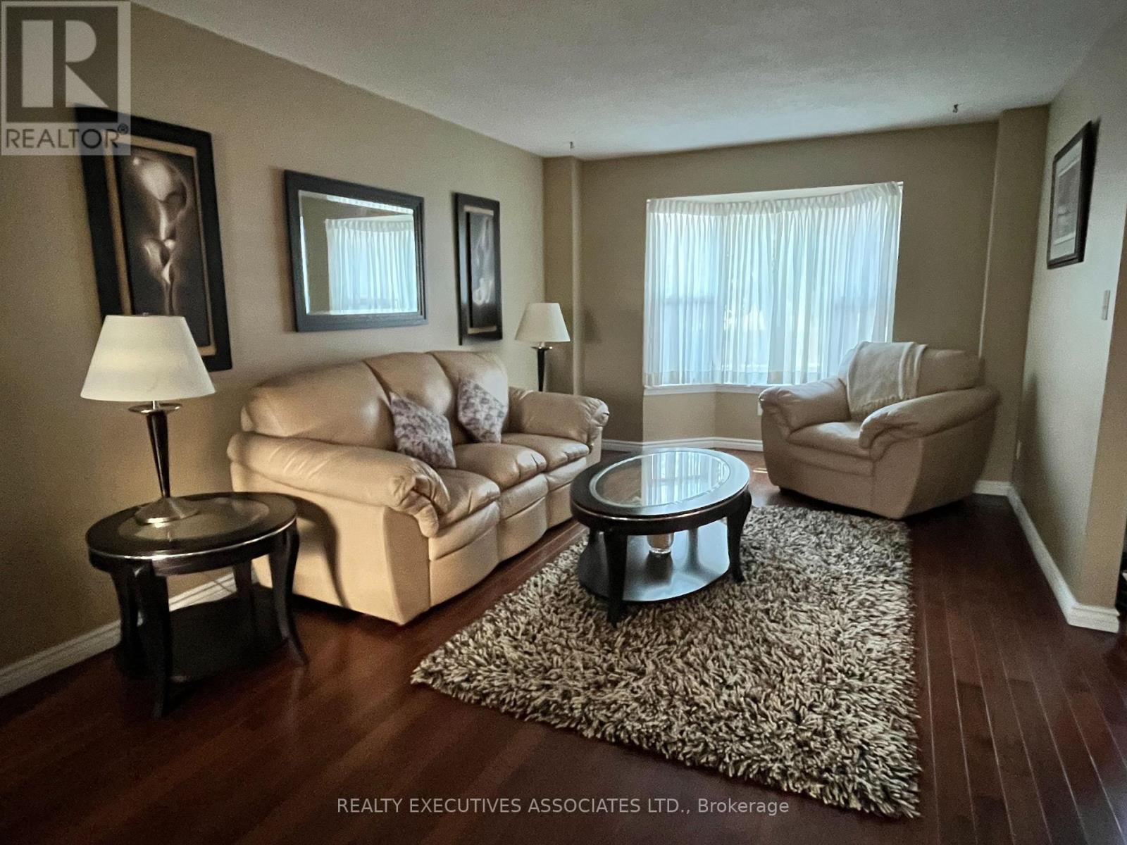 26 HIALEAH CRES