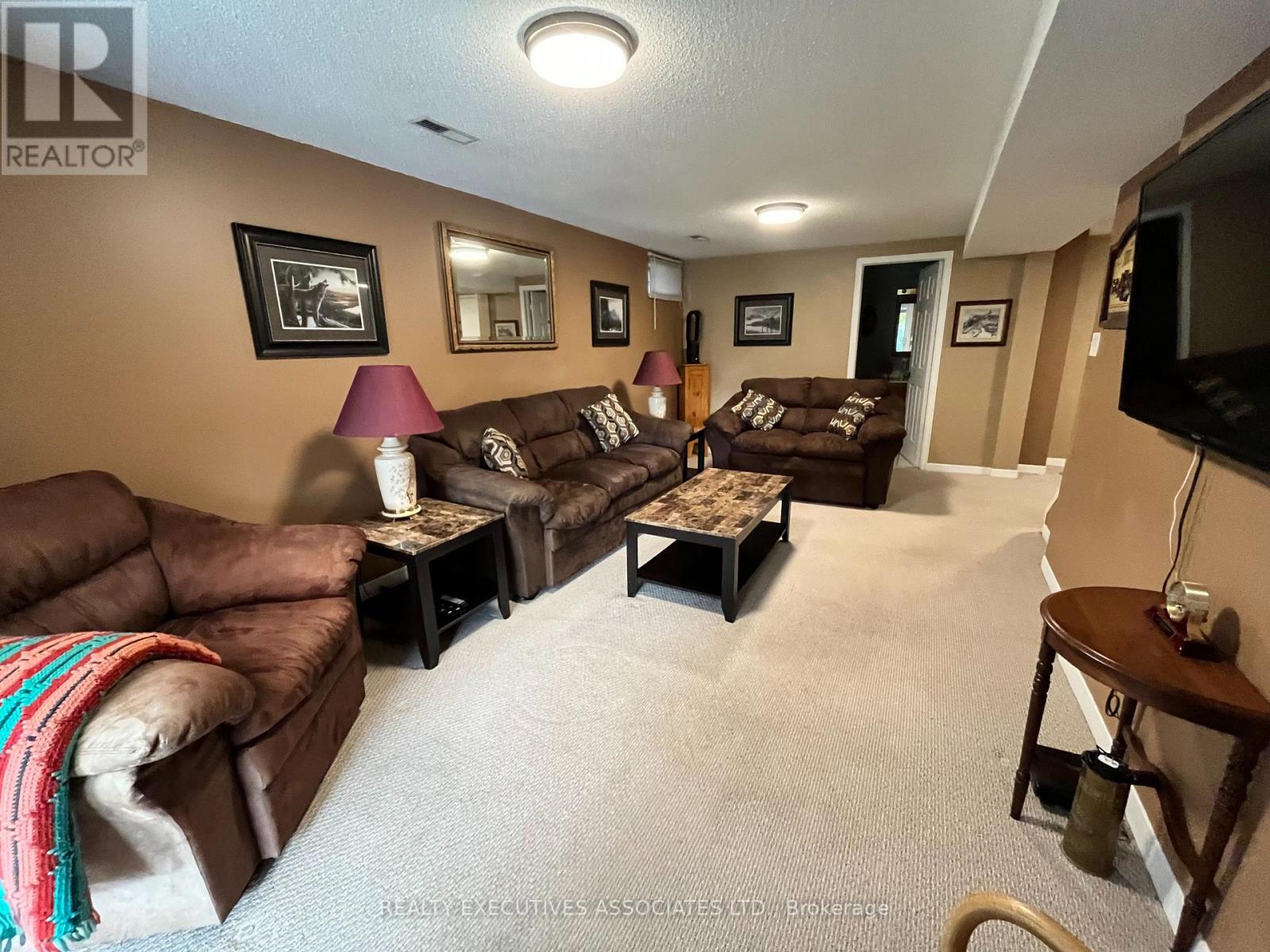 26 HIALEAH CRES