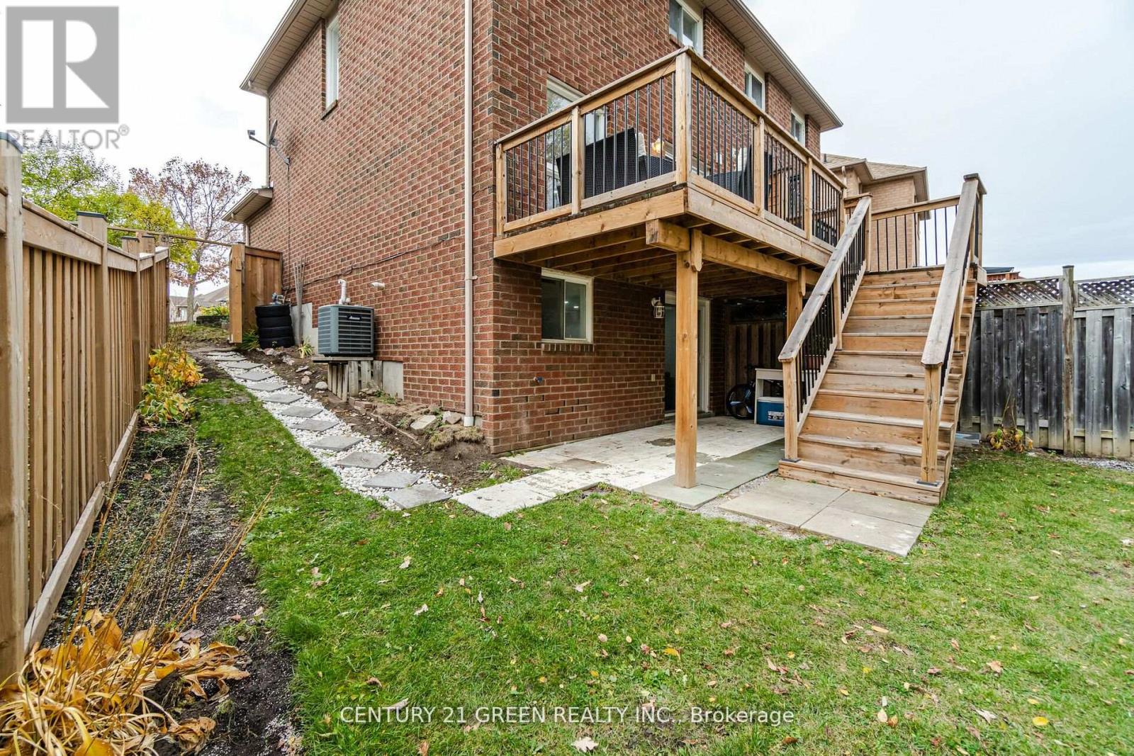1610 AUTUMN CRES