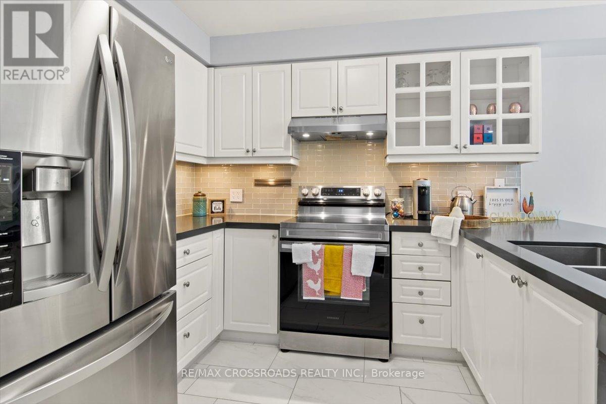 125 LADY MAY DR