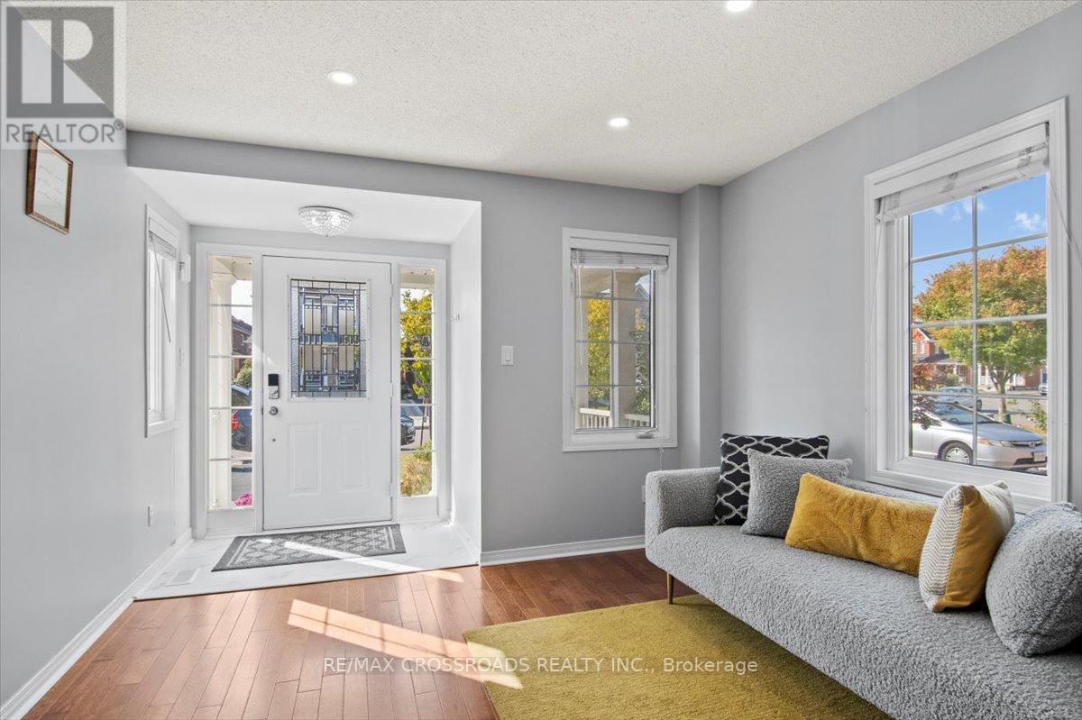125 LADY MAY DR