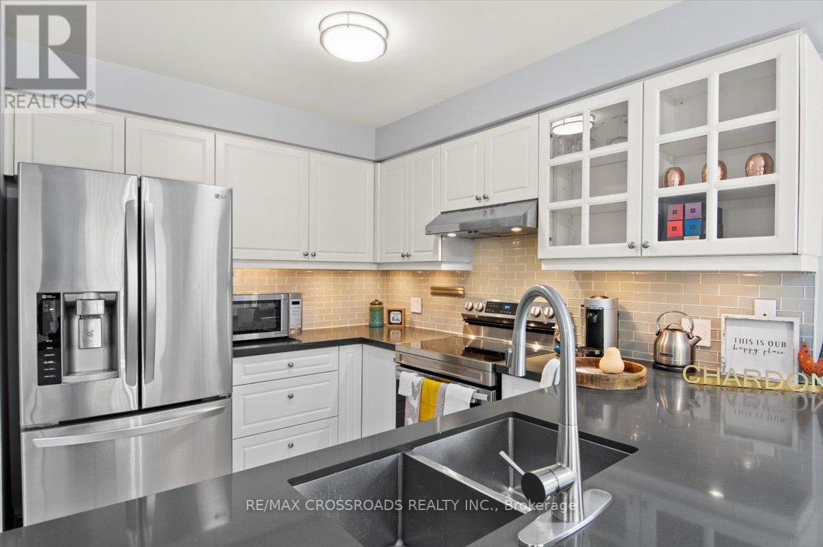 125 LADY MAY DR