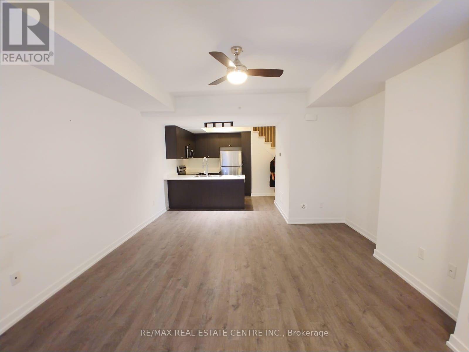 #512 -1555 KINGSTON RD, #512