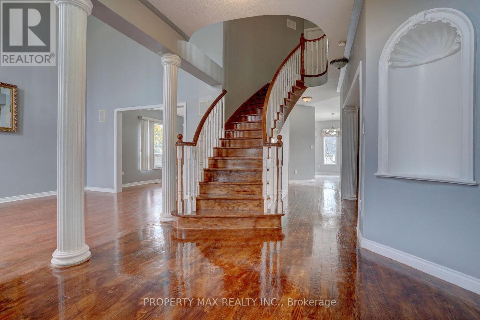 2357 SOUTHCOTT RD