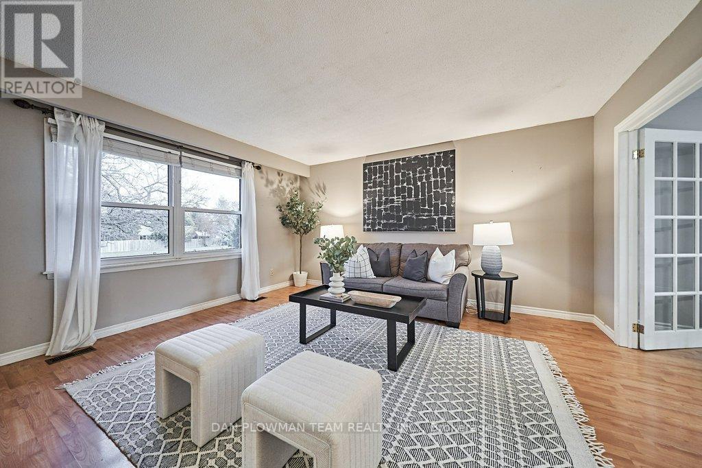 714 PICKERING BEACH RD