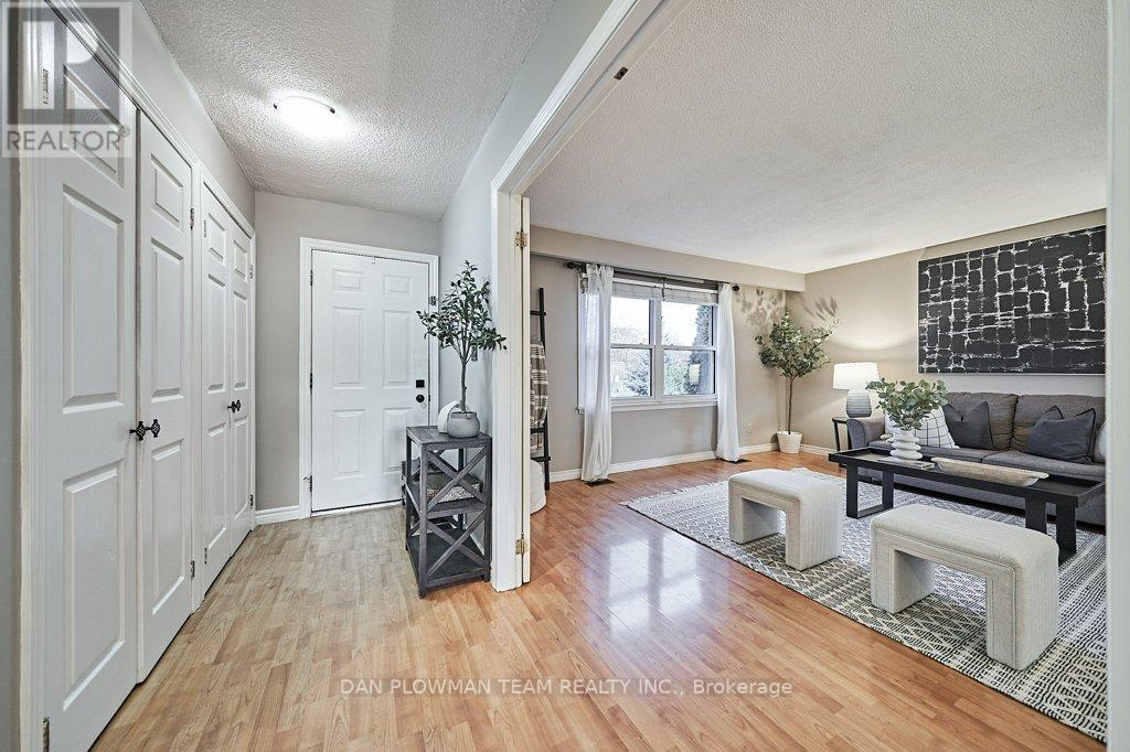 714 PICKERING BEACH RD