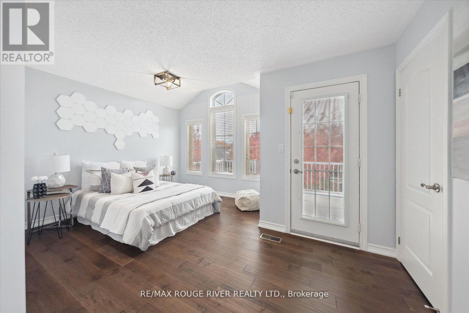 43 HAWSTEAD CRES