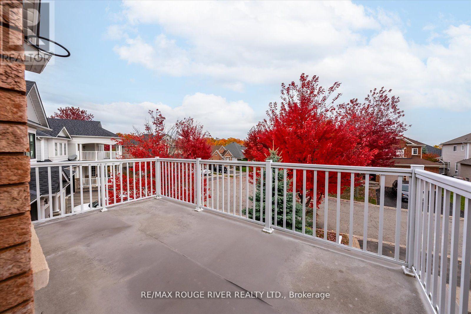 43 HAWSTEAD CRES