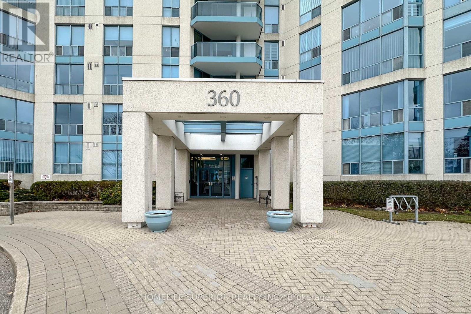 #903 -360 WATSON ST W, #903