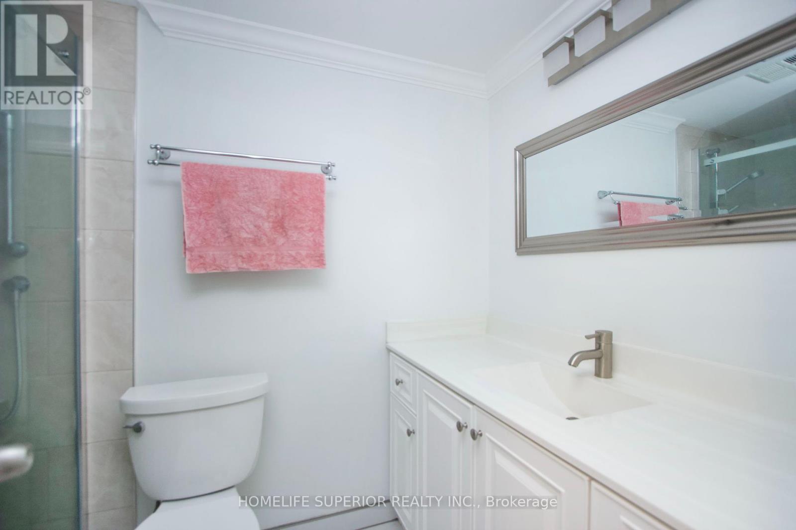 #903 -360 WATSON ST W, #903