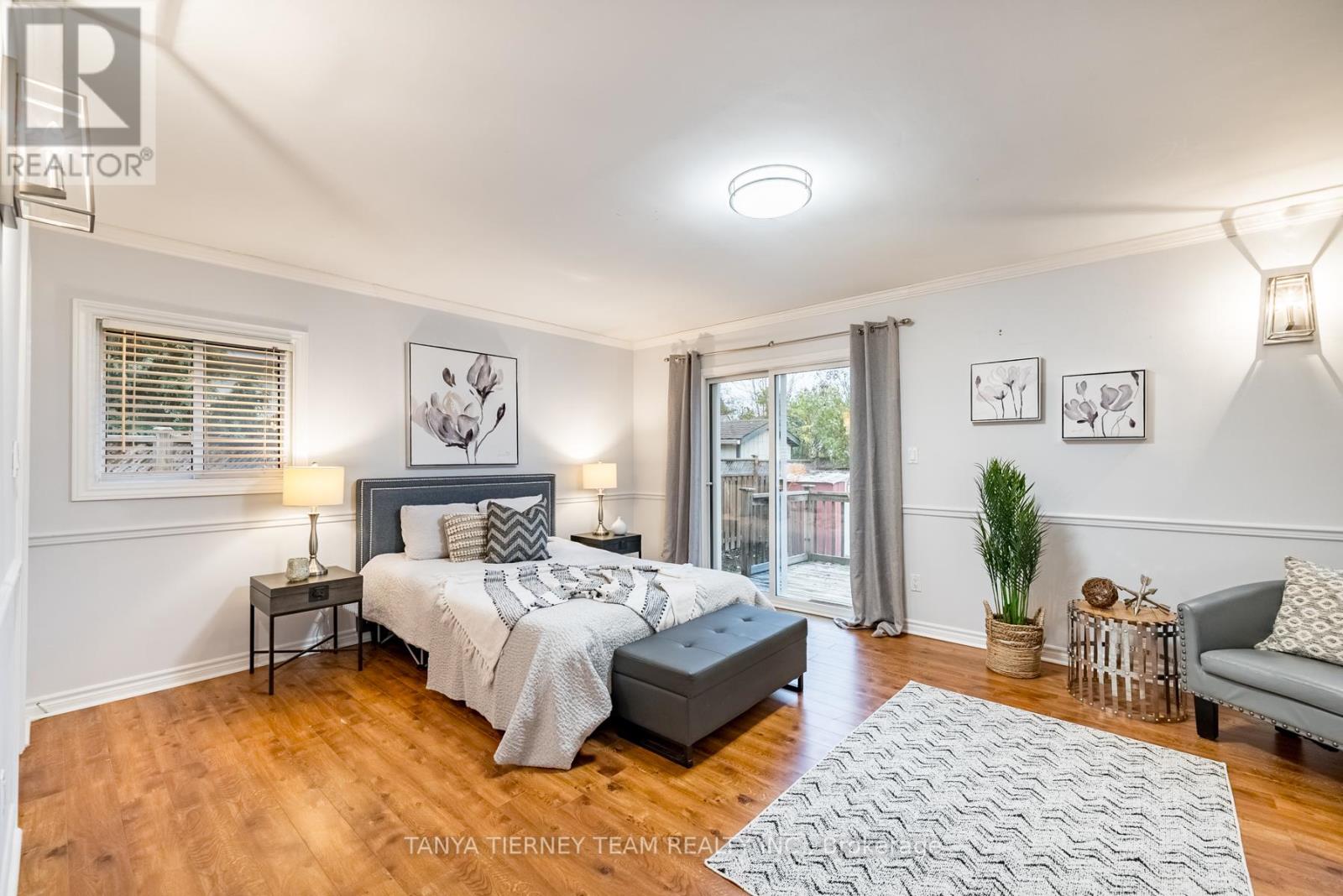 86 CALAIS ST