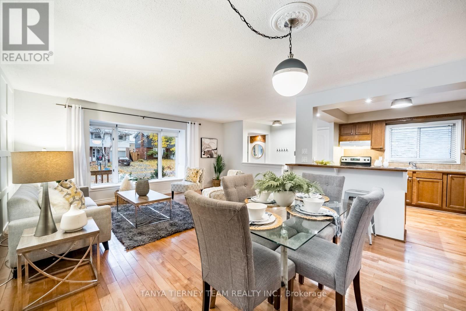 86 CALAIS ST