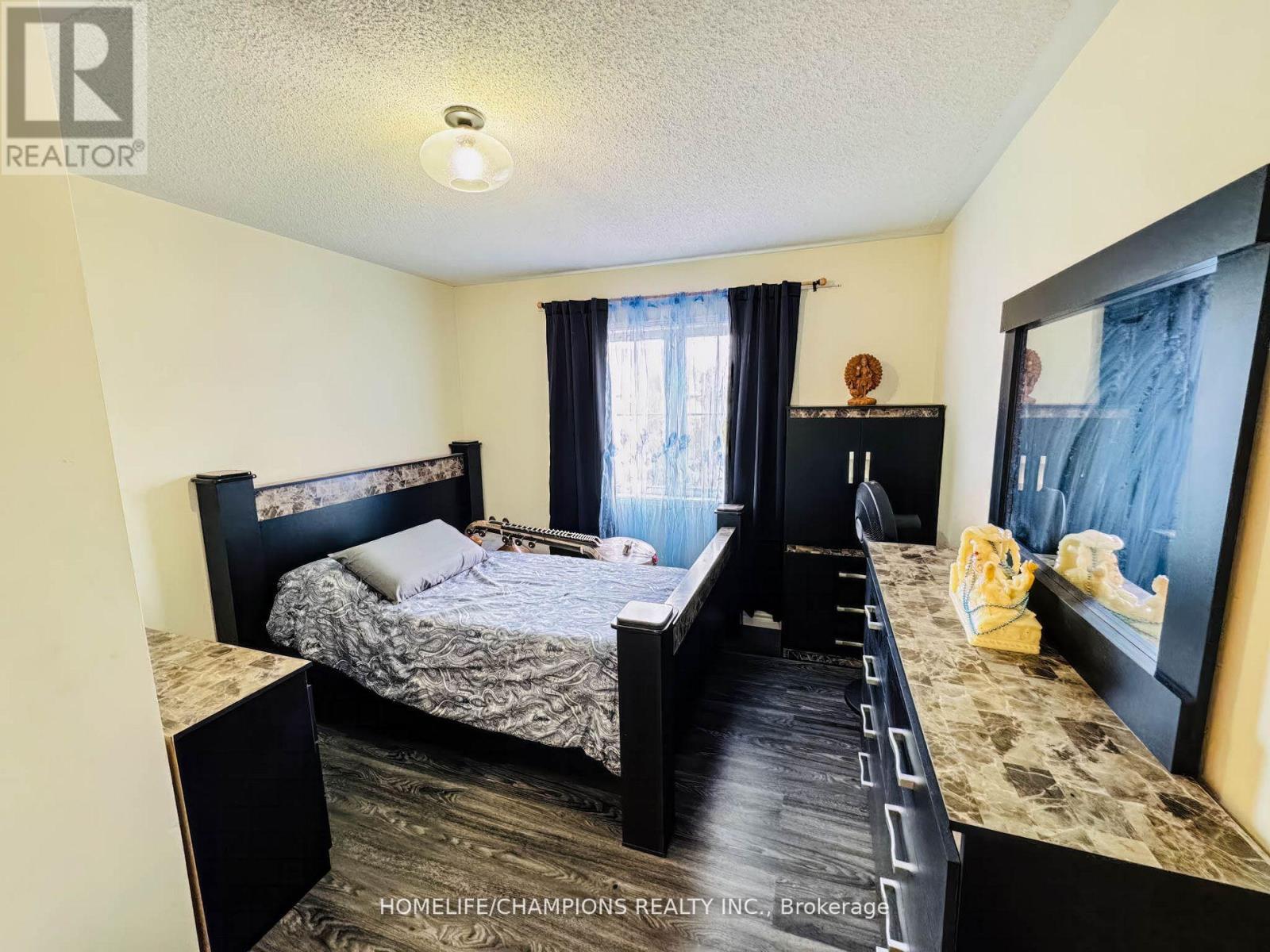 86 CARPENDALE CRES E