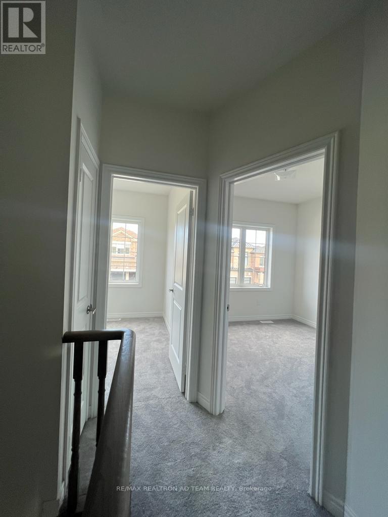 16 THELMA DR