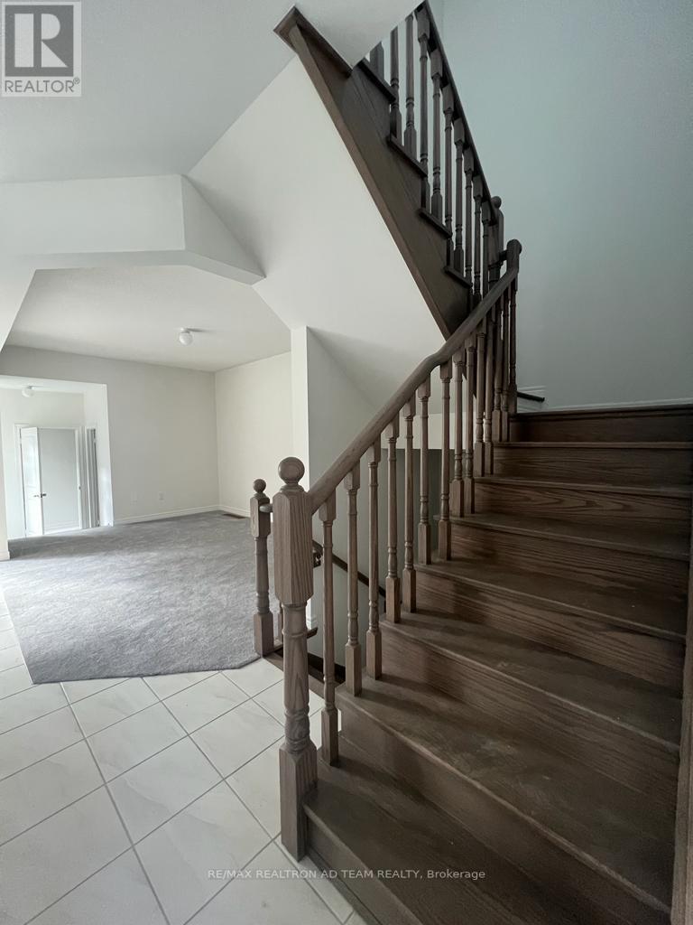 16 THELMA DR