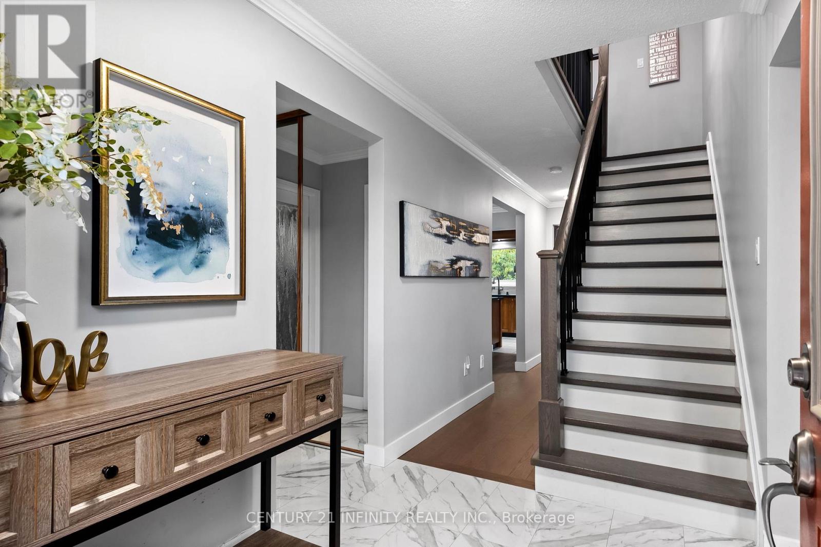 103 RAVENSCROFT RD