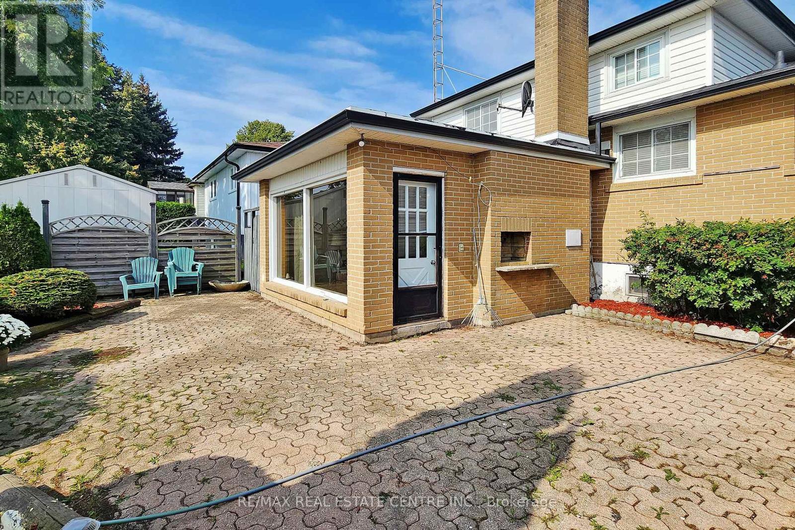 54 GREGORY RD