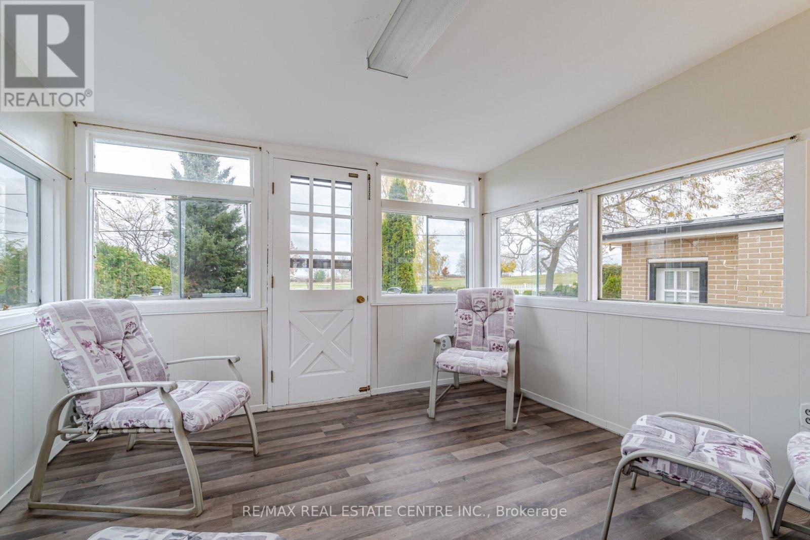 54 GREGORY RD