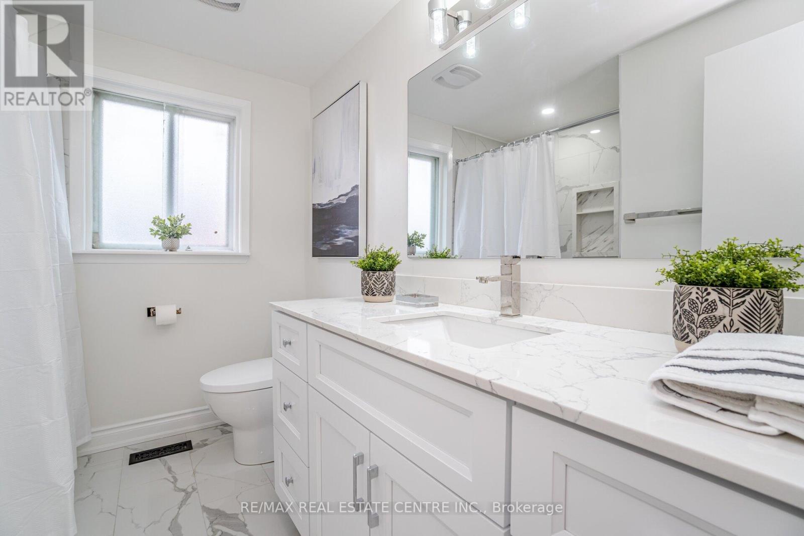 54 GREGORY RD