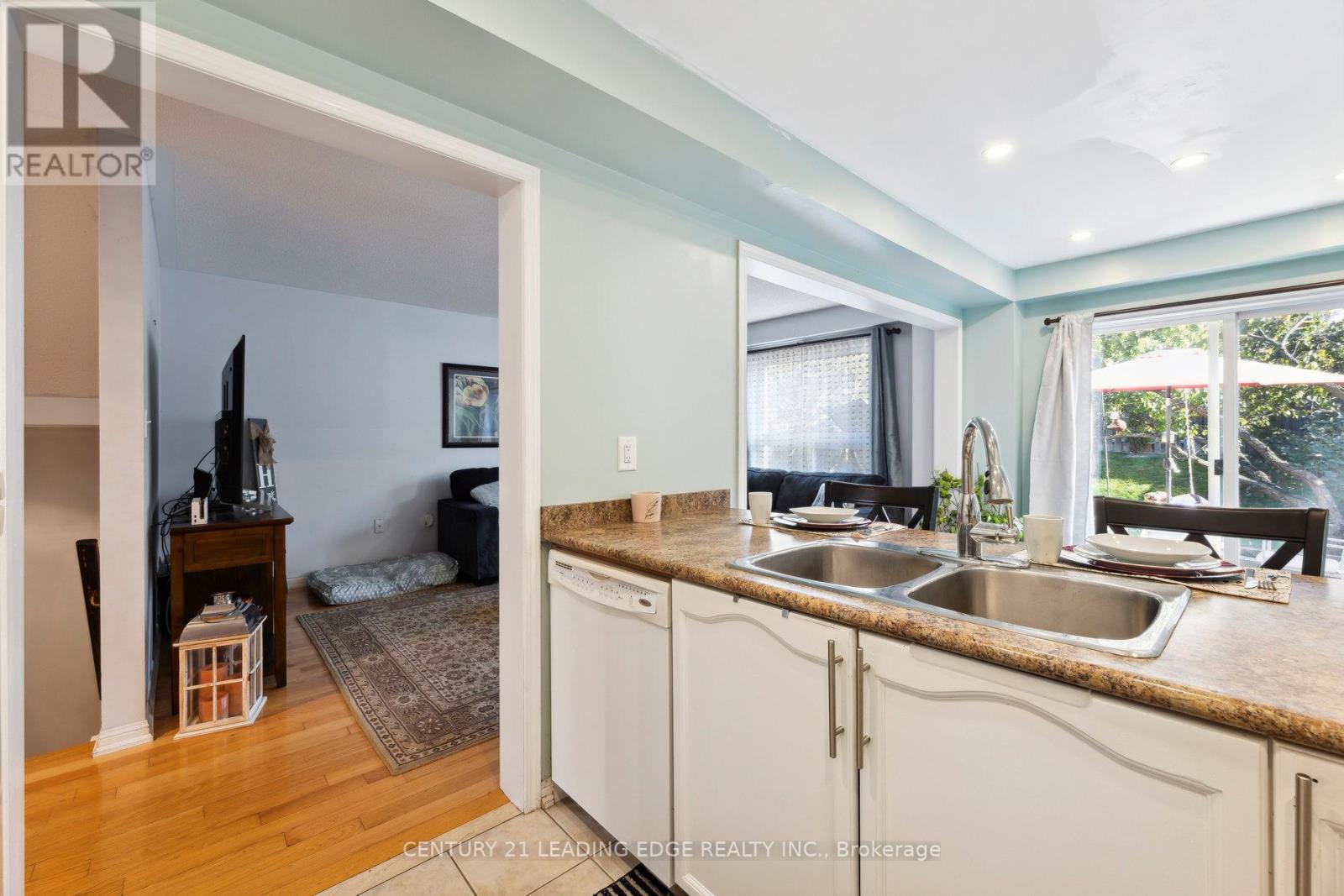 138 KIRKLAND PL