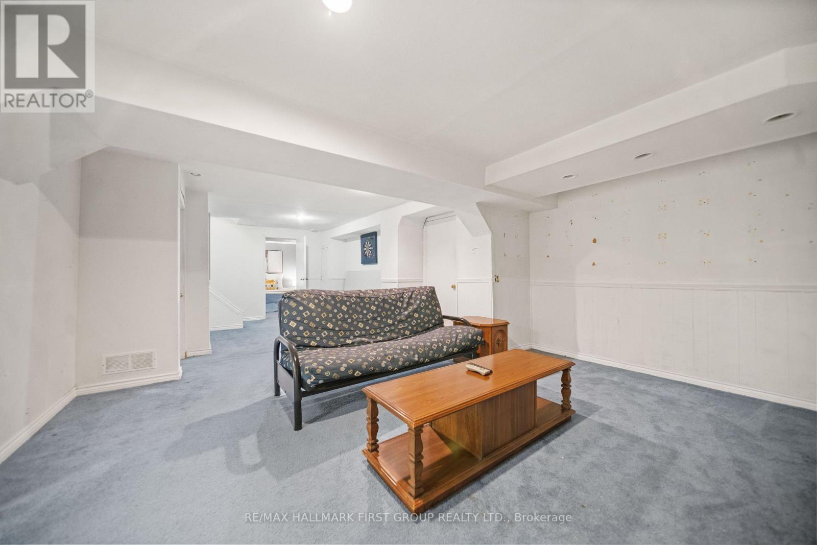 21 DORIC ST