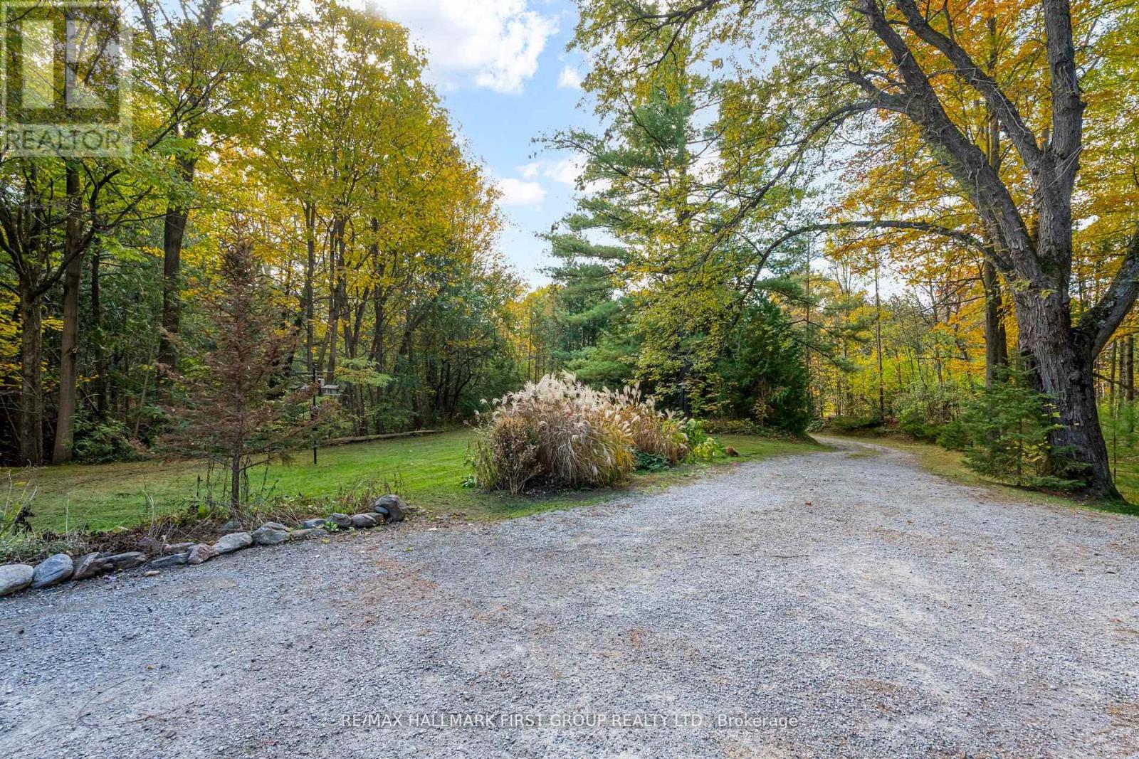 3335 GREENWOOD RD