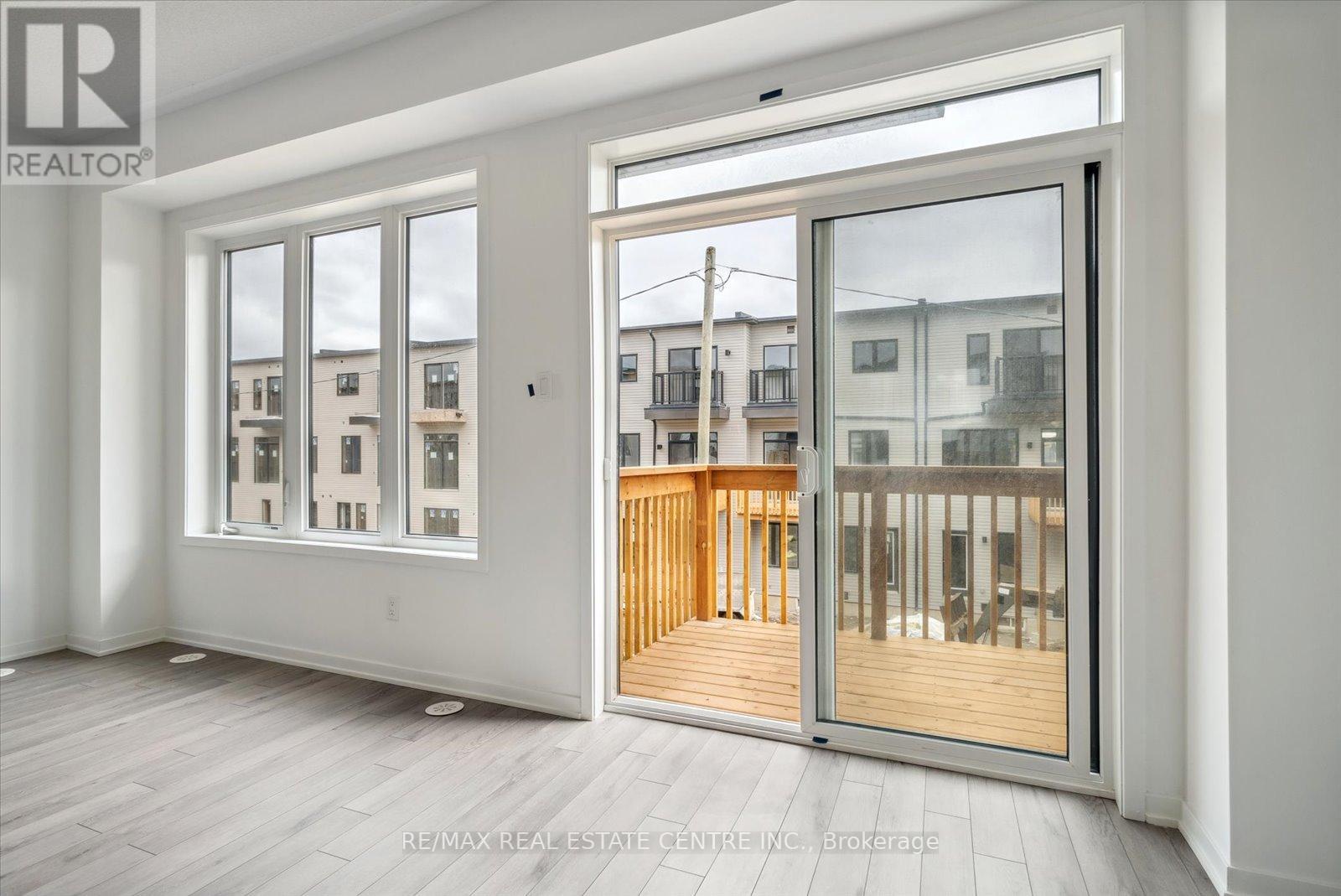 755 STANSTEAD PATH
