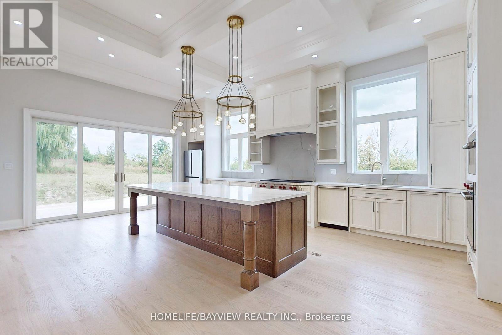 3865 - KINSALE RD