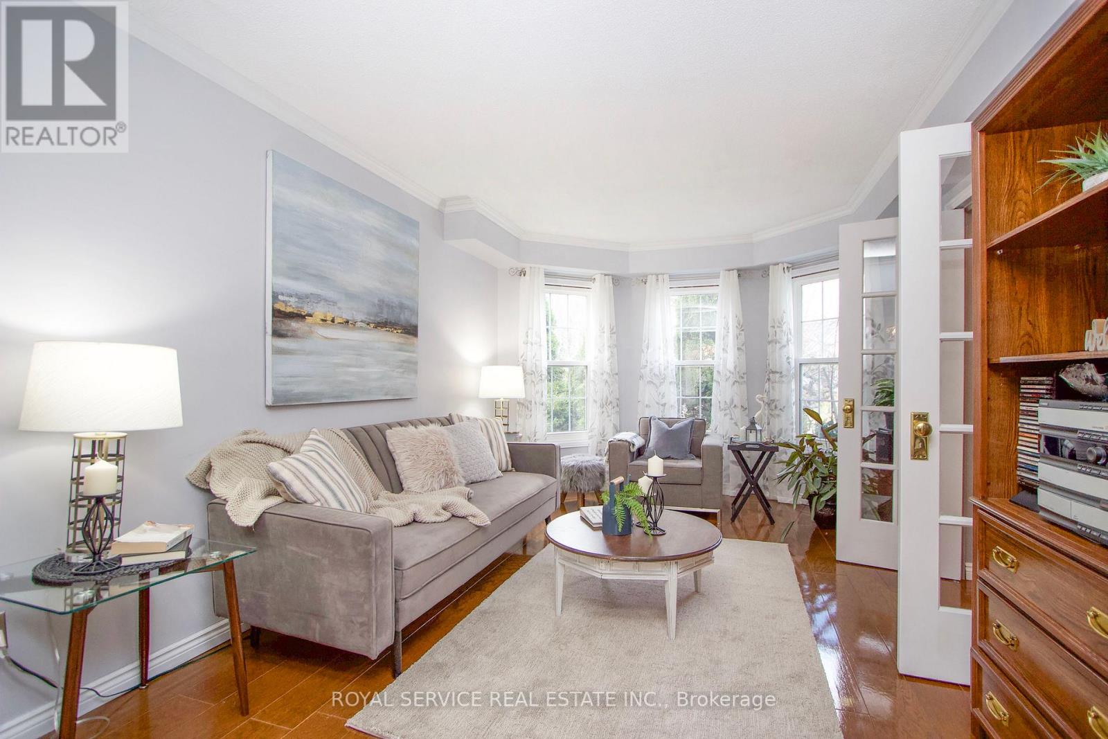 909 KINGSLEY CRT