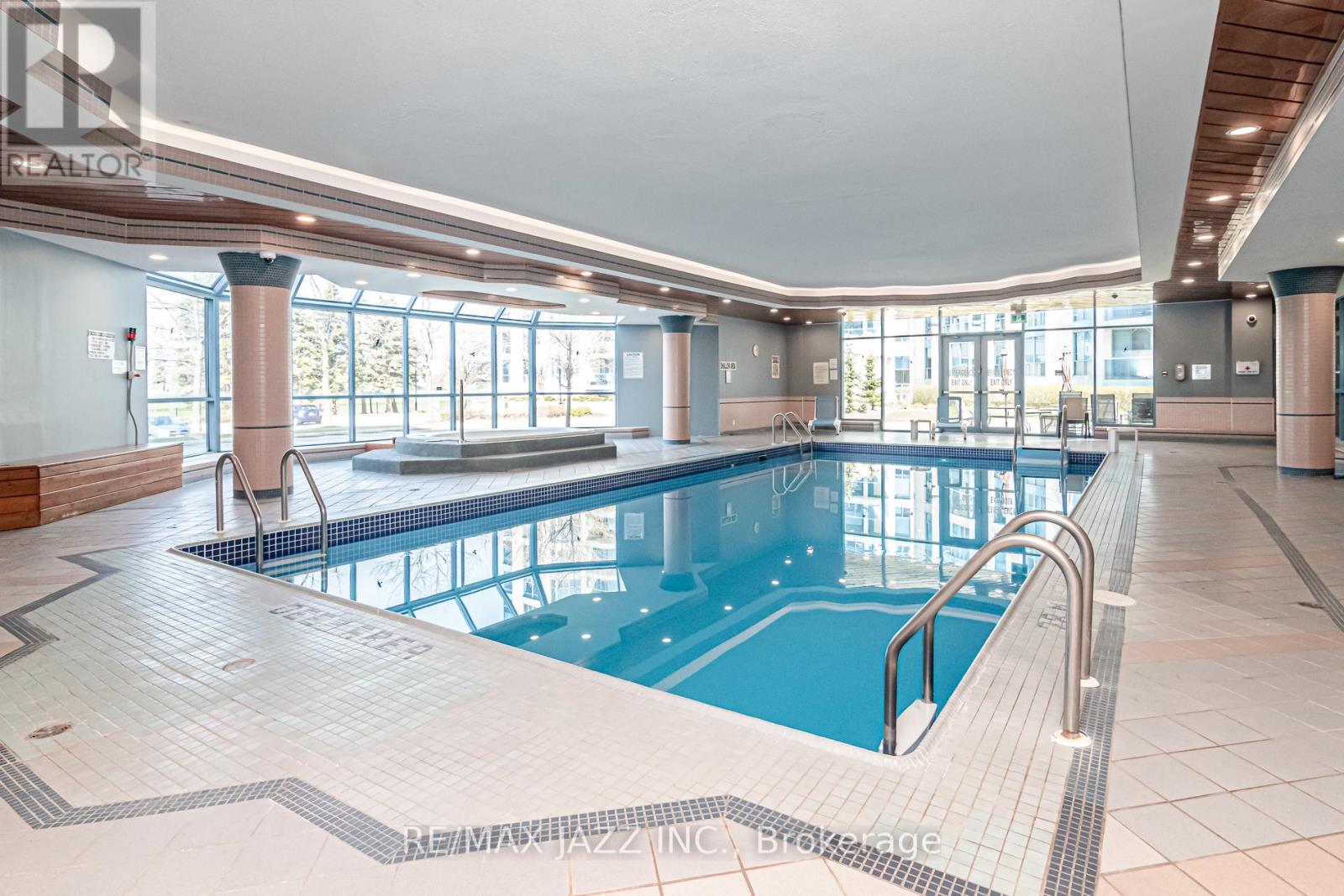 #1005 -360 WATSON ST W, #1005