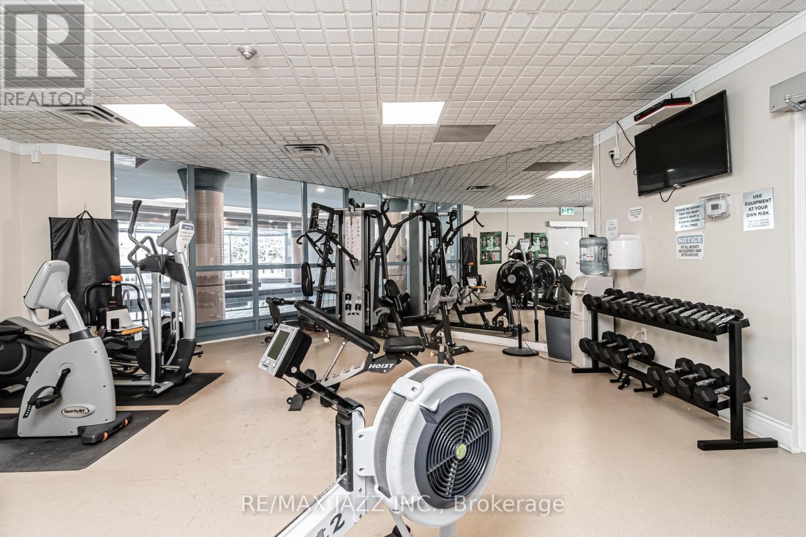 #1005 -360 WATSON ST W, #1005