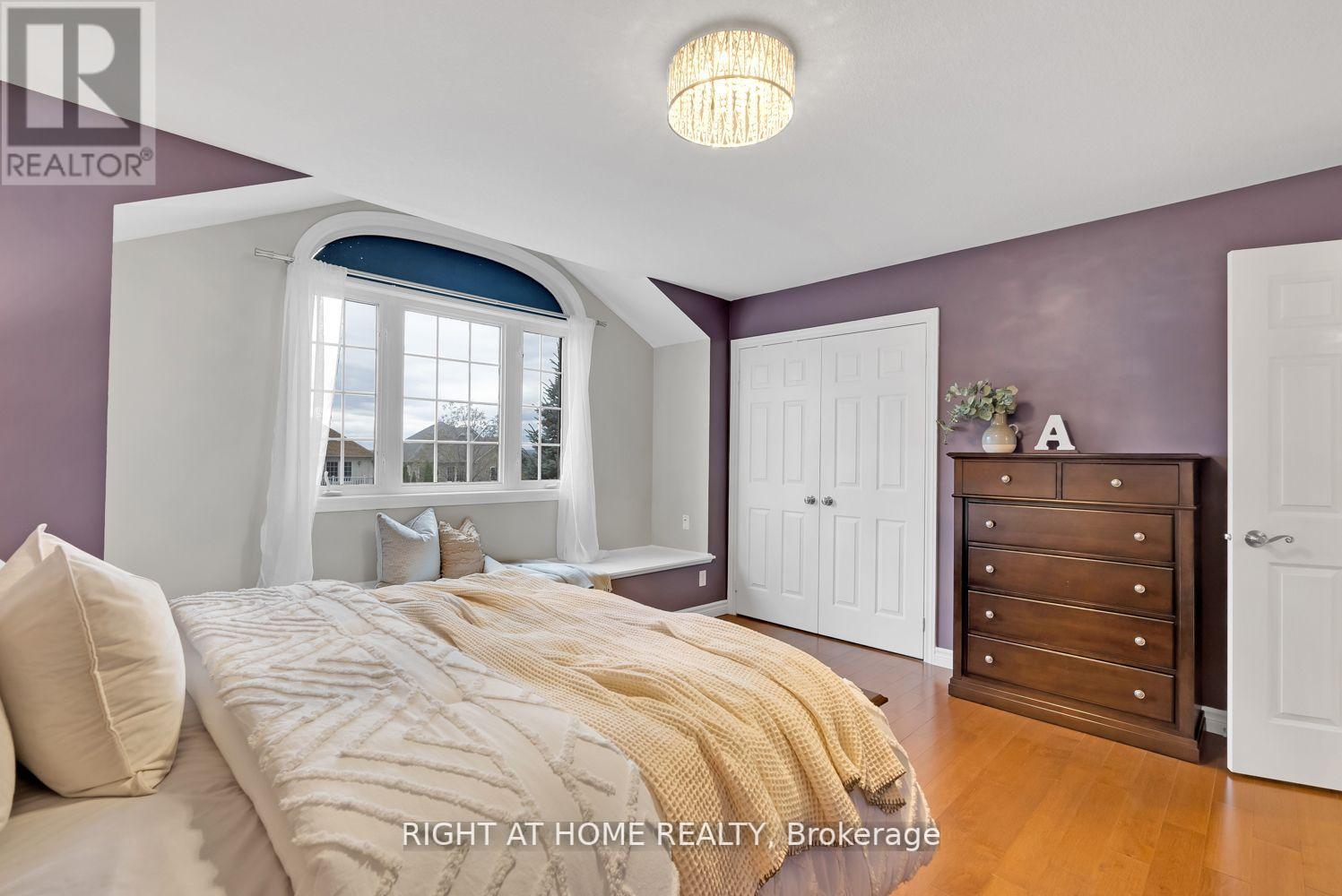 1511 CLEARBROOK DR
