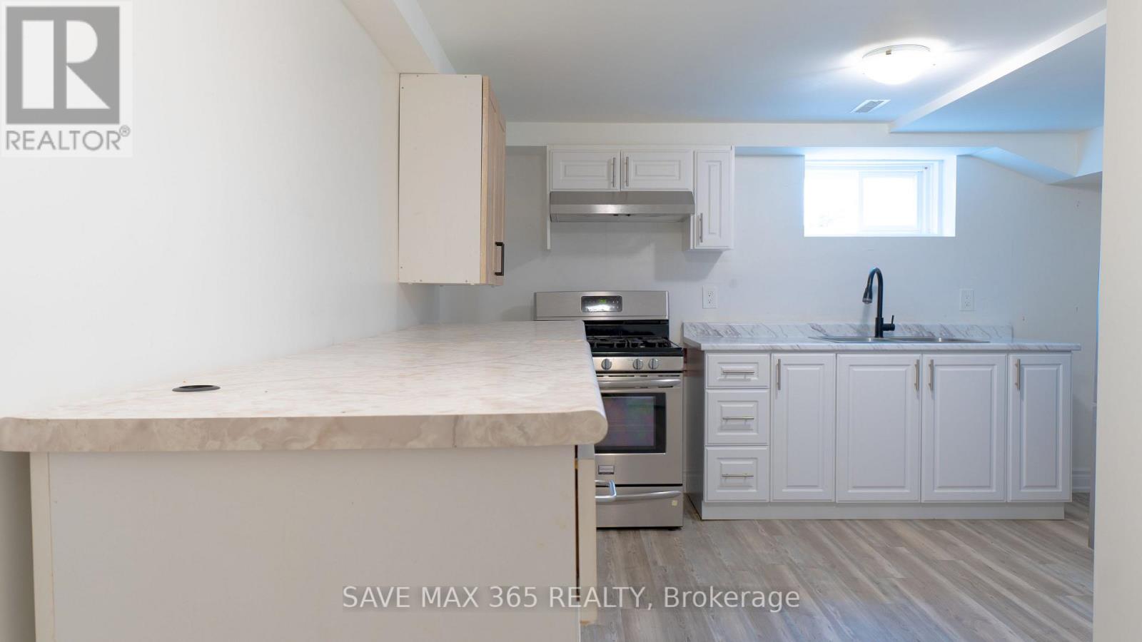 1358 POPRAD AVE